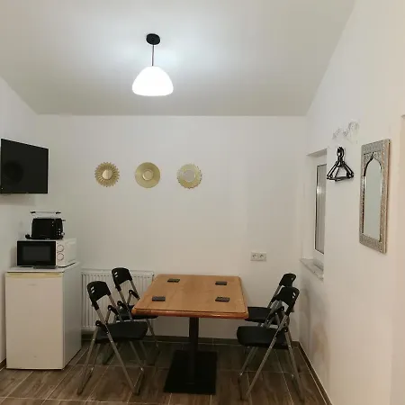 Monteurhutte Apartment *